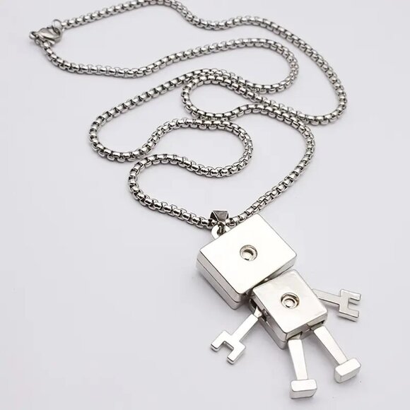 Silver Robot Pendant Necklace Cute Cartoon Toy Figure Geek Gamer Gift Unisex - Picture 4 of 7